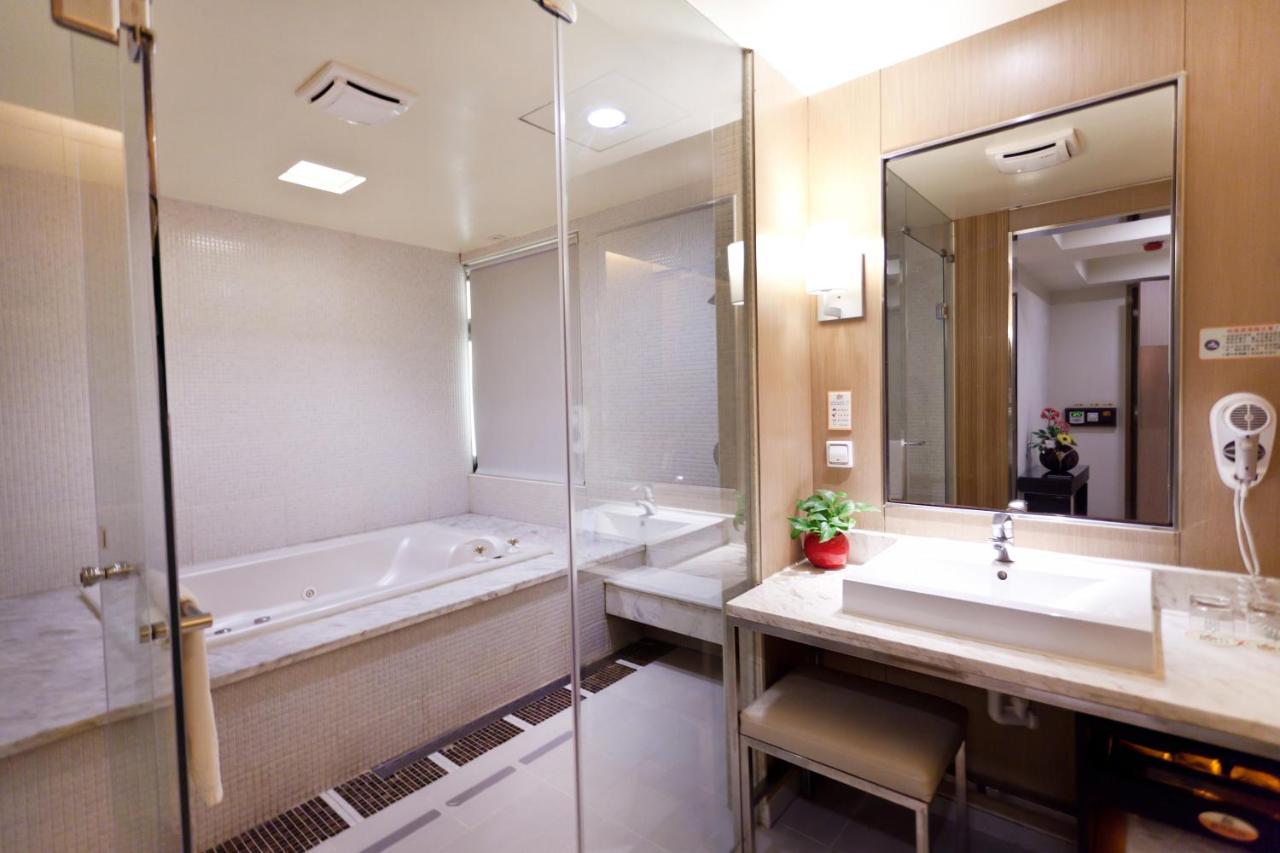 168 Motel-Hsinchu Екстер'єр фото