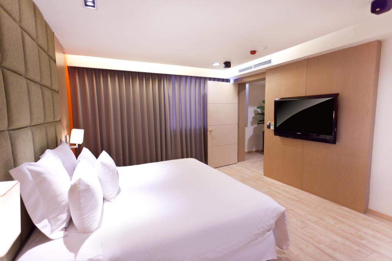 168 Motel-Hsinchu Екстер'єр фото