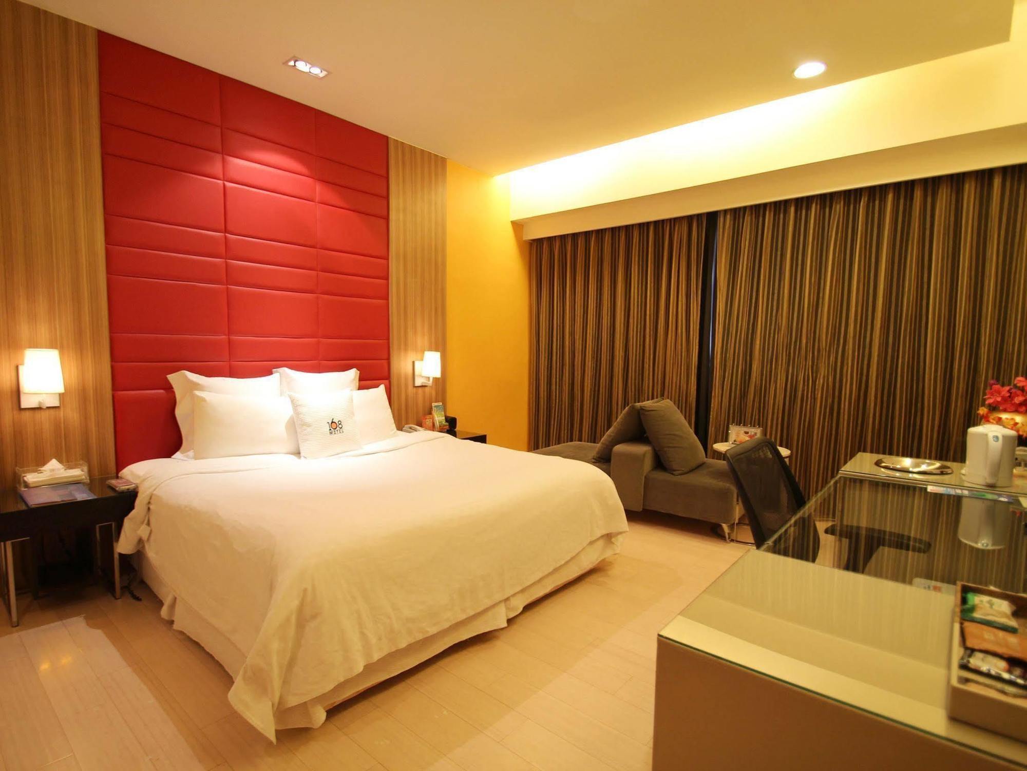 168 Motel-Hsinchu Екстер'єр фото